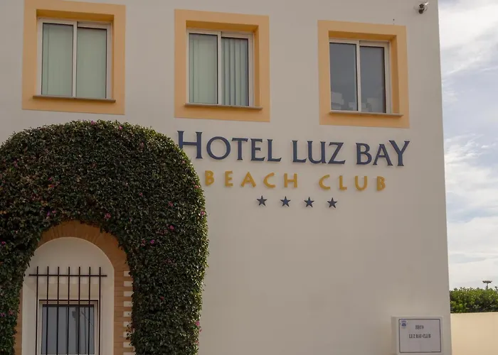Luz Bay Hotel